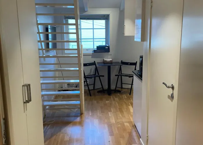 Harbor Hideaway - Apt2